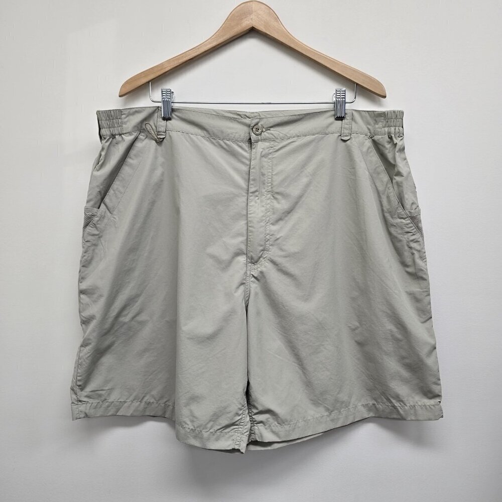 Cabela's Guidewear Nylon Performance Shorts Mens 2XL UPF 40 Beige Outdoor